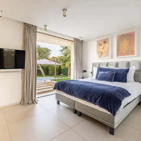 Sous Le Soleil * סן טרופז